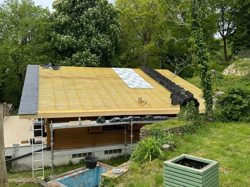 Reparation de fuite et faitage a La Seyne-sur-Mer